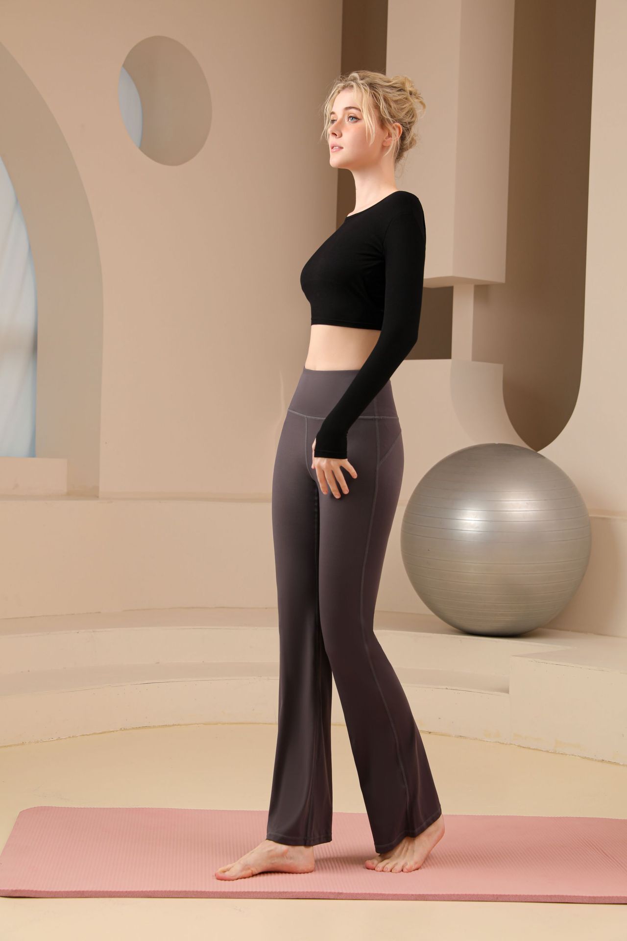 designer yoga pant leggings Women slightly flared pants High waist hip lifting tights fitness pants woman sexy fitness Elastic Jogging Trousers tights