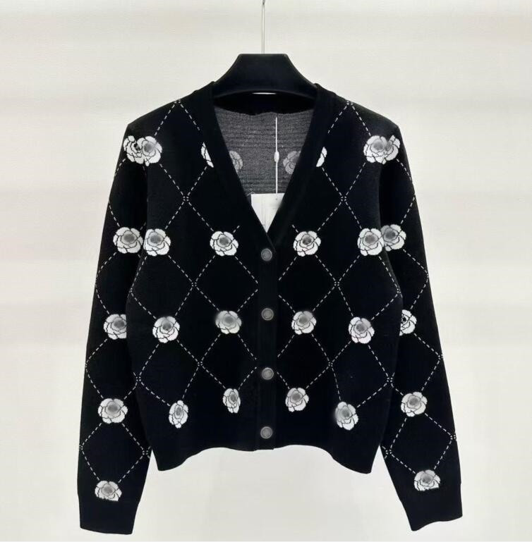 luxury sweaters womens long sleeve rose plaid cardigan knitwear designer sweater women clothing