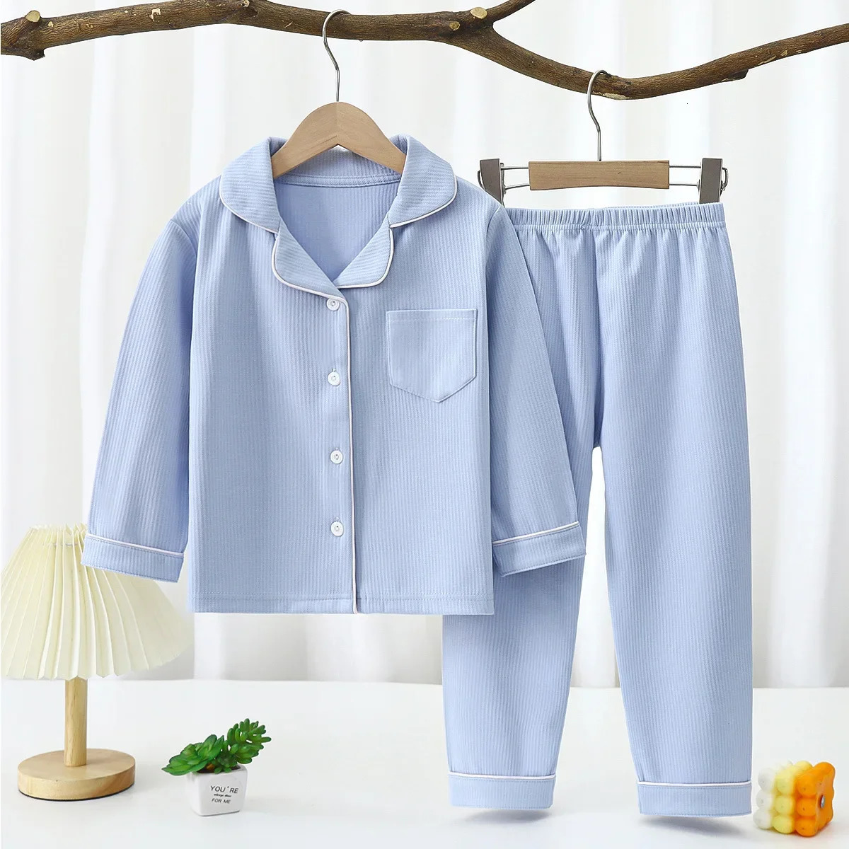 Unisex casual sleepwear set for children aged 1-16 boys long sleeved front pocket lapel toplong pants girls sleepwear set 241118