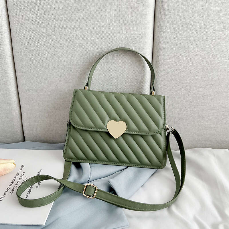 2025 Fashion PU Heart-shaped Metal Buckle Decoration Lady Handbag With Adjustable Strap Women Shoulder Bag For Commute Shopping