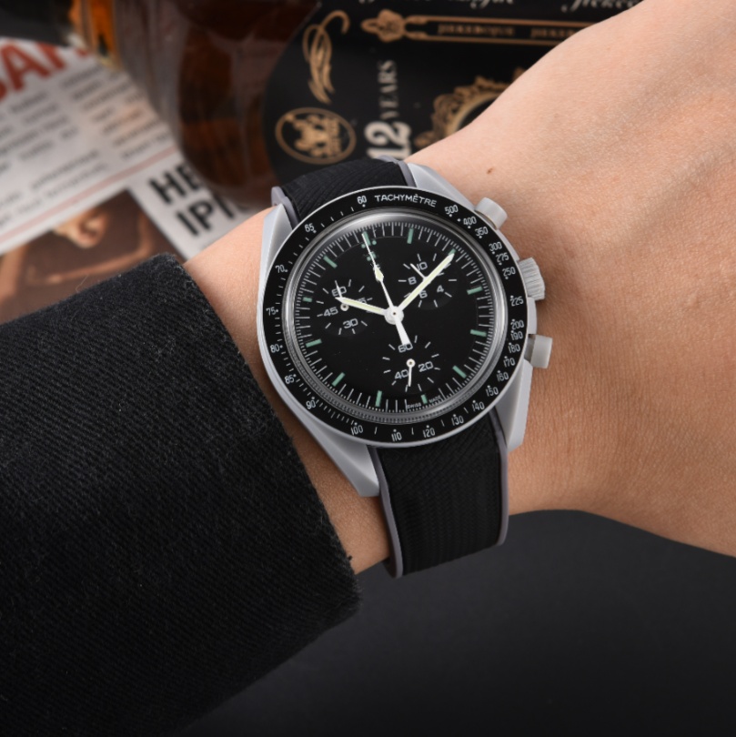 2025 Fashionable high-quality watch men women omg Quartz watch life waterproof bioceramic timepiece with full-featured watches mens women Wristwatches #65
