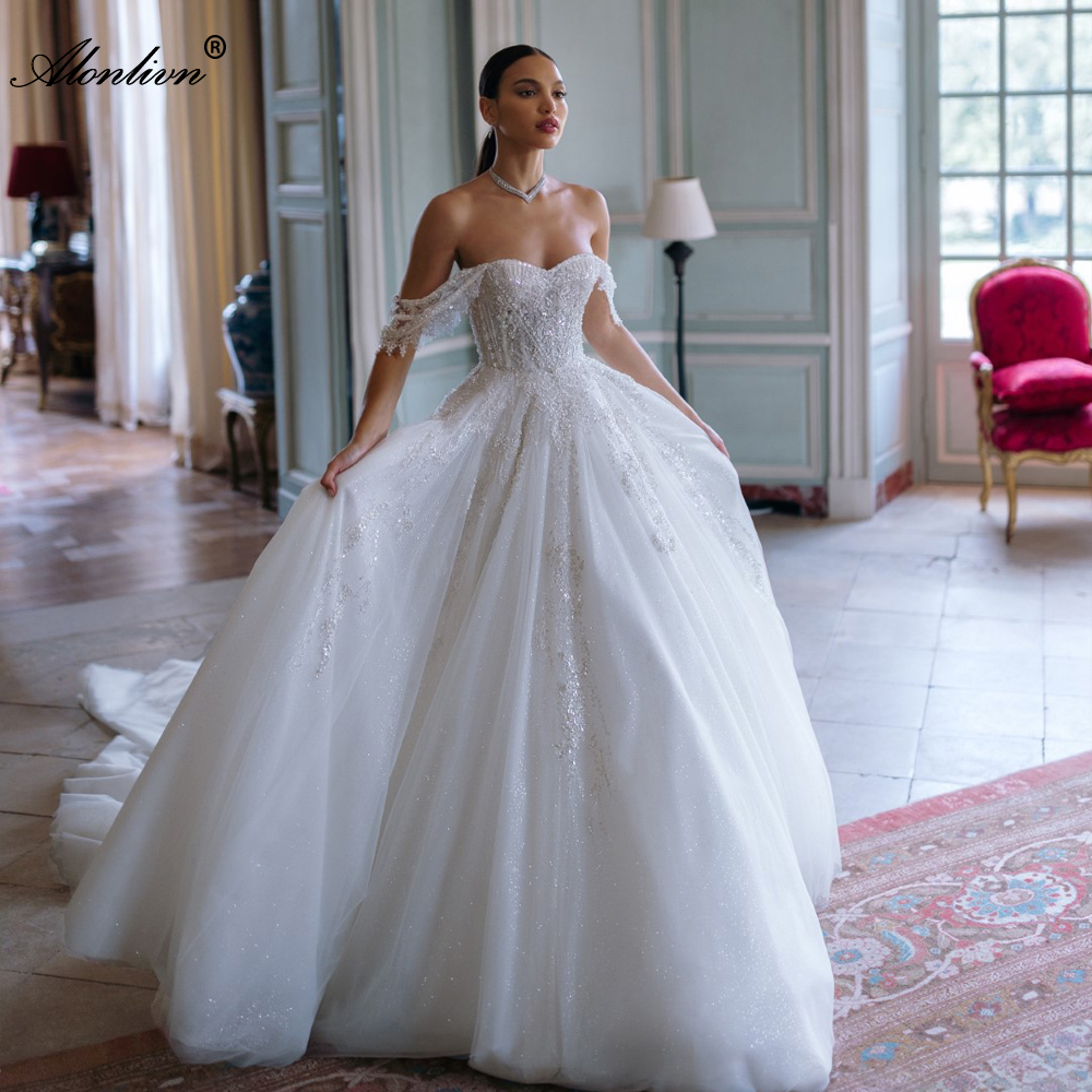 Stunning Beading Pearls Appliques Sweetheart A-Line Wedding Dress Delicate Lace Off Shoulder Short Sleeves Bridal Gowns 2024