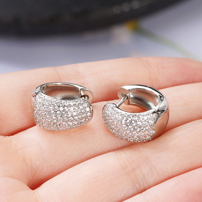 2024 Choucong Brand Clip Earrings Hip Hop Luxury Jewelry 925 Sterling Silver Pave White Sapphire CZ Diamond Gemstones Party Women Wedding Earring For 