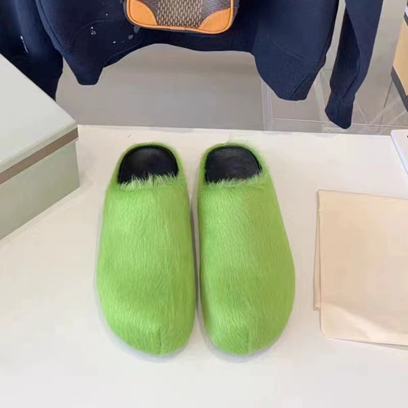 2025 NEWS P Designer Winter Fluffy Furry Warm Slipper Fashion Men Women Slippers Fur Slides 35-45