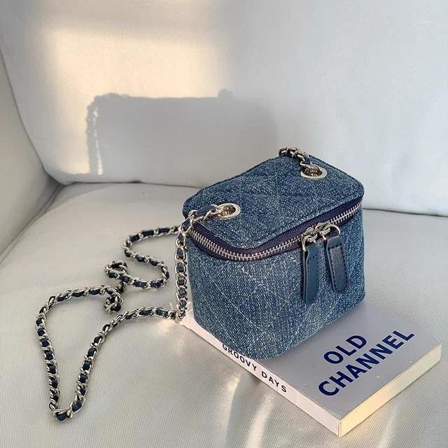Evening Bags New Womens Denim Shoulder Bag Chain Messenger Sweet Retro Mini Bucket 2024 Fashion Checkered Small Cosmetic