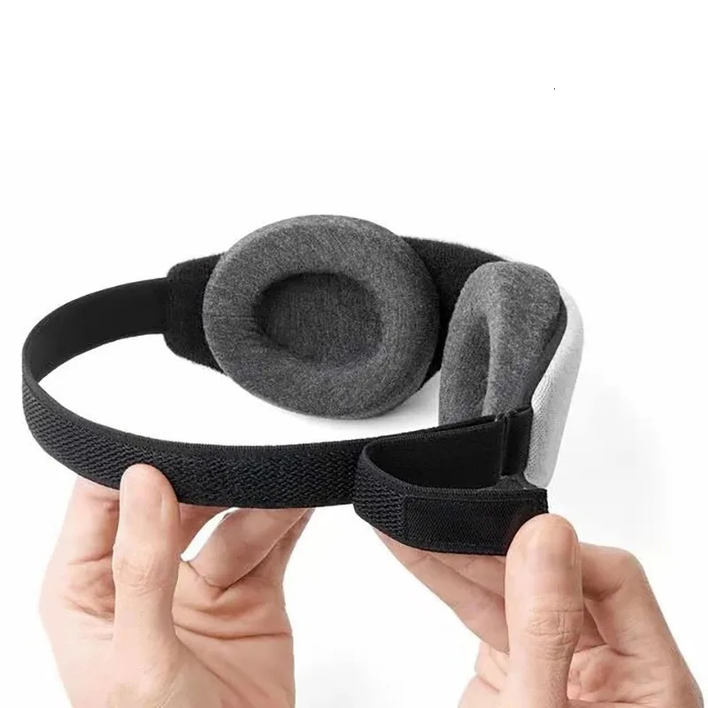 Sleep Comfortably With This 3D Contoured Eye Mask - Perfect For Side Sleepers 240419
