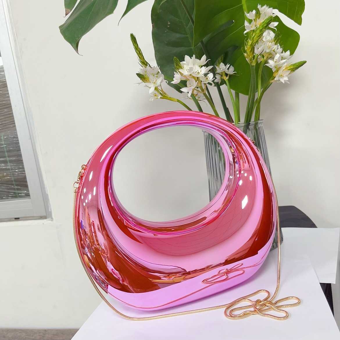 Spring/Summer New Product High end Bent Moon Bag Gold and Silver Ornament Home Decoration Handbag Acrylic Bag