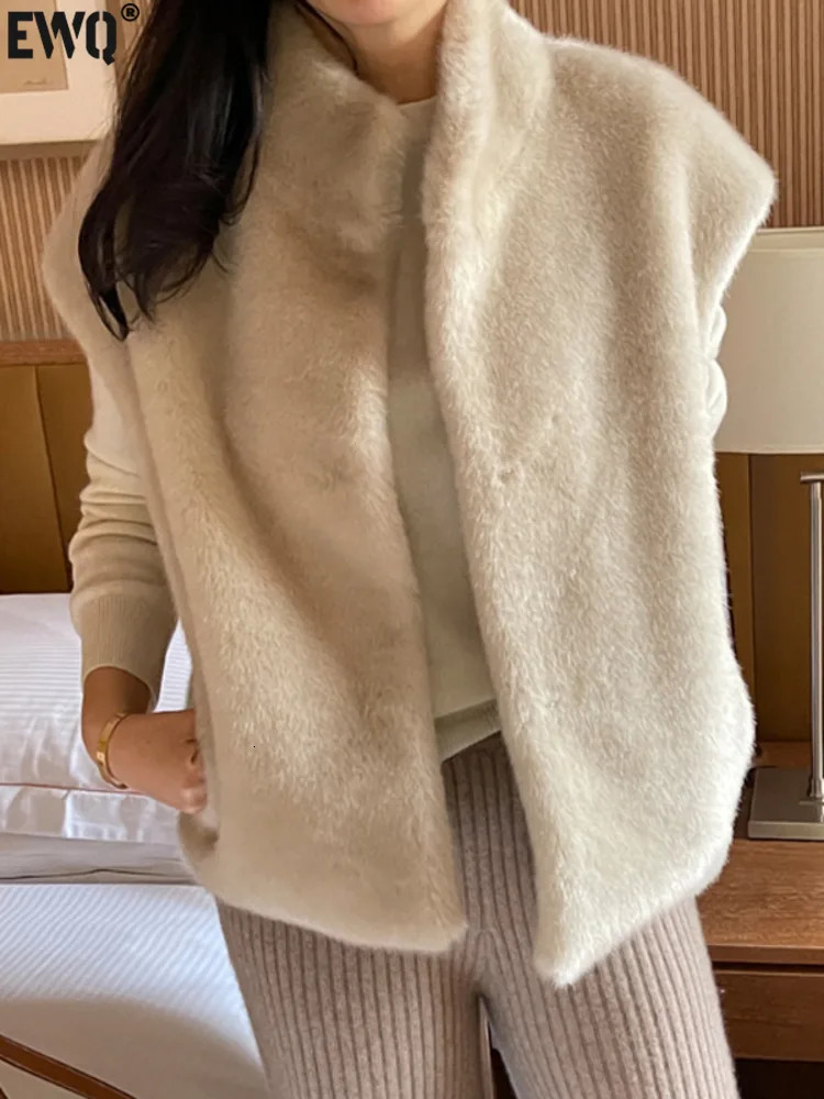 EWQ Korean Fashion Women Sleeveless Mink Fur Vest All-match Keep Warm Women Winter Waistcoats 2024 Autumn 16O2868 241118