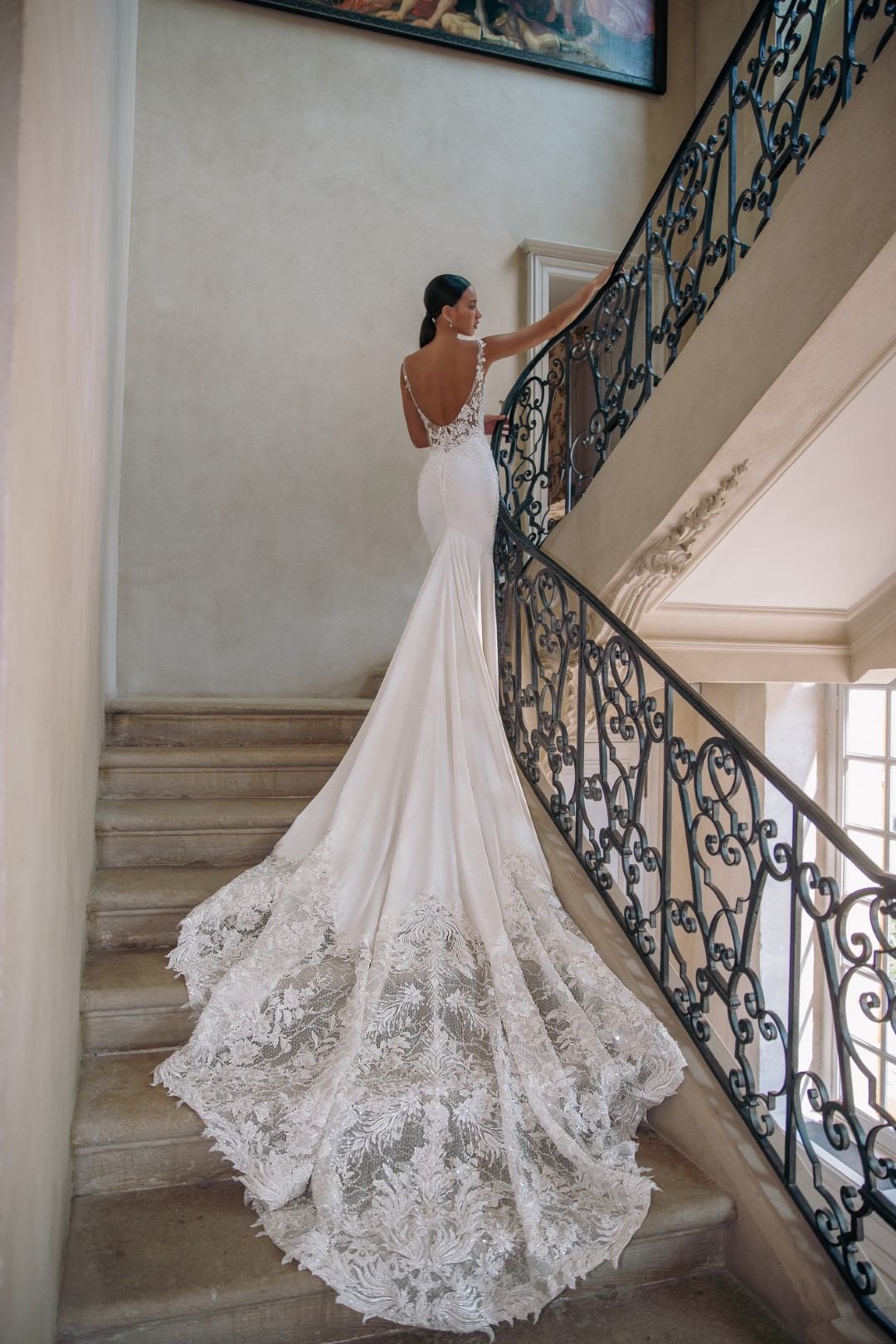 Pearls Beauty Beading Embroidery Lace V-Neck Mermaid Wedding Dress With Spaghetti Straps Backless Trumpet Bridal Gowns