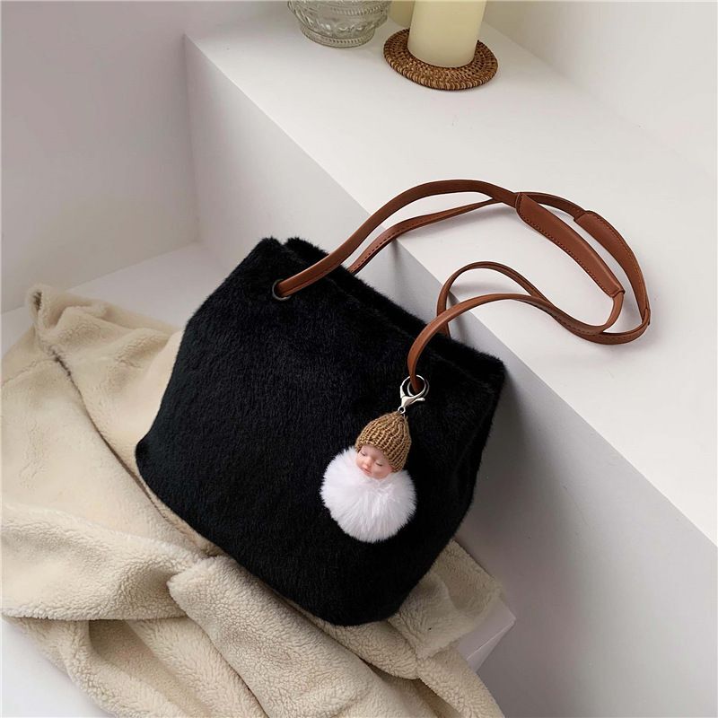 New autumn trend and winter women s single shoulder Korean version multifunctional crossbody bag leisure large capacity fashionable multi hair handbag
