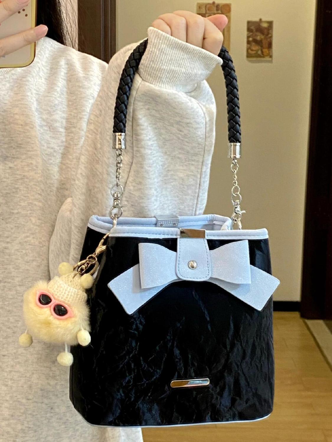 New leisure niche design bow bucket temperament multifunctional trend handbag shoulder commuting diagonal cross bag designer bag