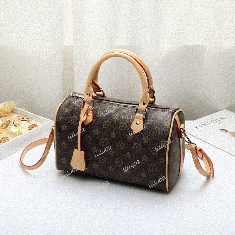 Hot 30cm travel bag M41113 with shoulder strap luxury tote handbag brown flower designer mens duffle bag cross body Leather Womens purse clutch bag a1