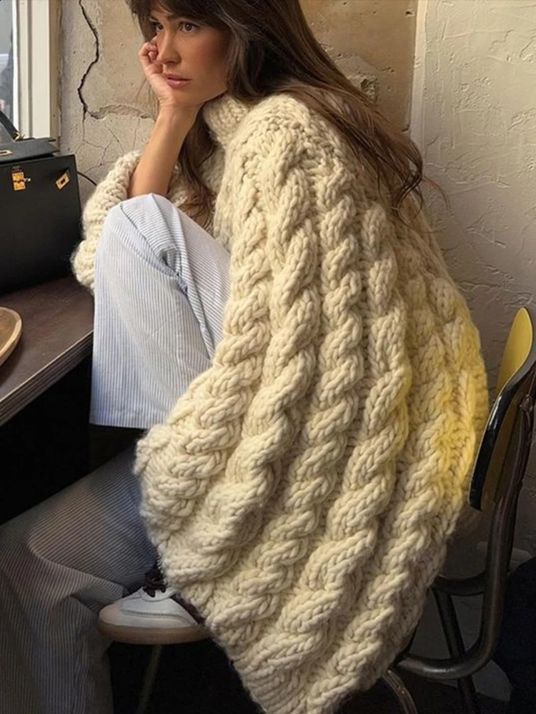 large high neck knitted pullout womens lazy round neck twisted solid womens sweater 2024 autumn and winter warm womens sweater 241119
