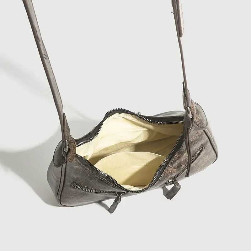 Belt Design PU Leather Shoulder Bags for Women 2025 Y2K Small Vintage Fem Underarm Crossbody Bag Fi Handbags Y250718