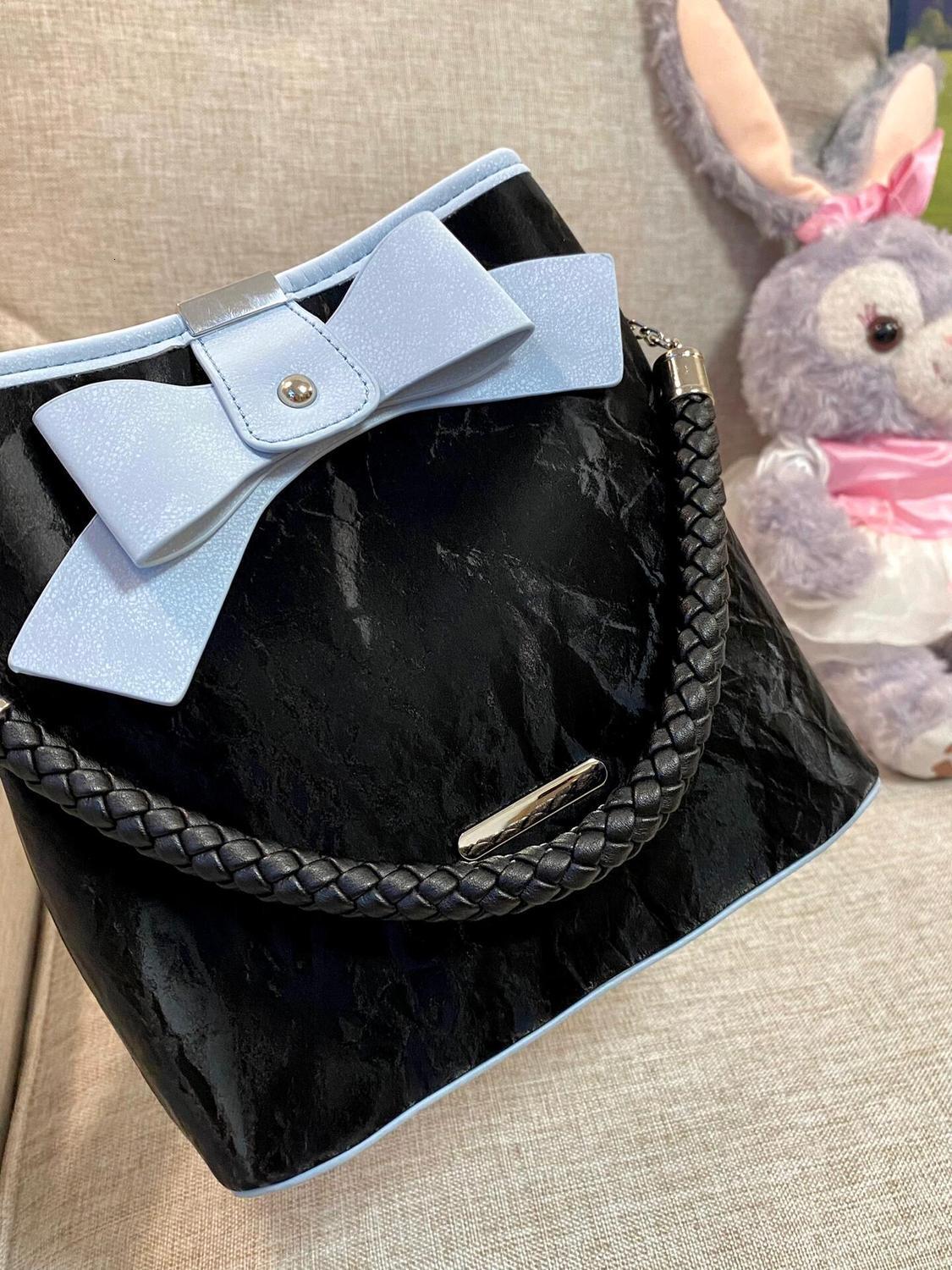 New leisure niche design bow bucket temperament multifunctional trend handbag shoulder commuting diagonal cross bag designer bag