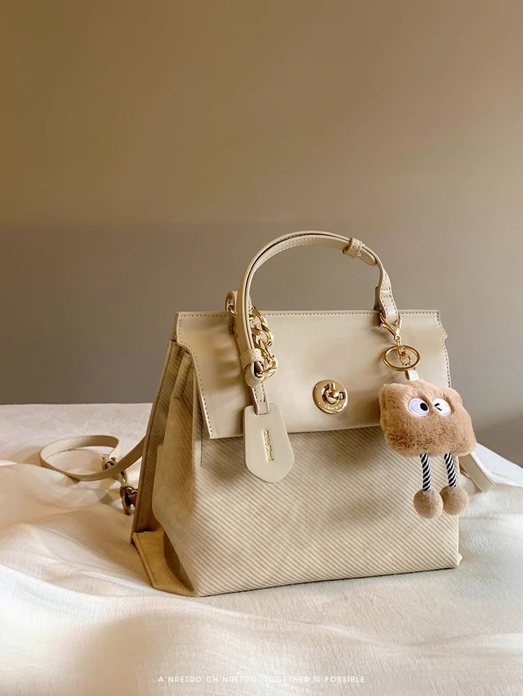 Roaming Holiday for leisure Women s new large capacity handheld shoulder casual backpack designer handbag trend shoulder bag