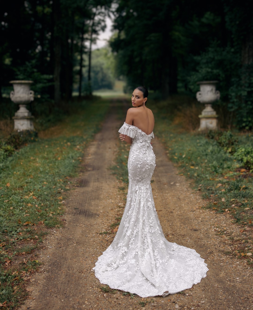 Beauty Beading 3D Embroidery Lace Off Shoulder Short Sleeves Mermaid Wedding Dress With Floral Prints Sweetheart Trumpet Bridal Gowns 2024