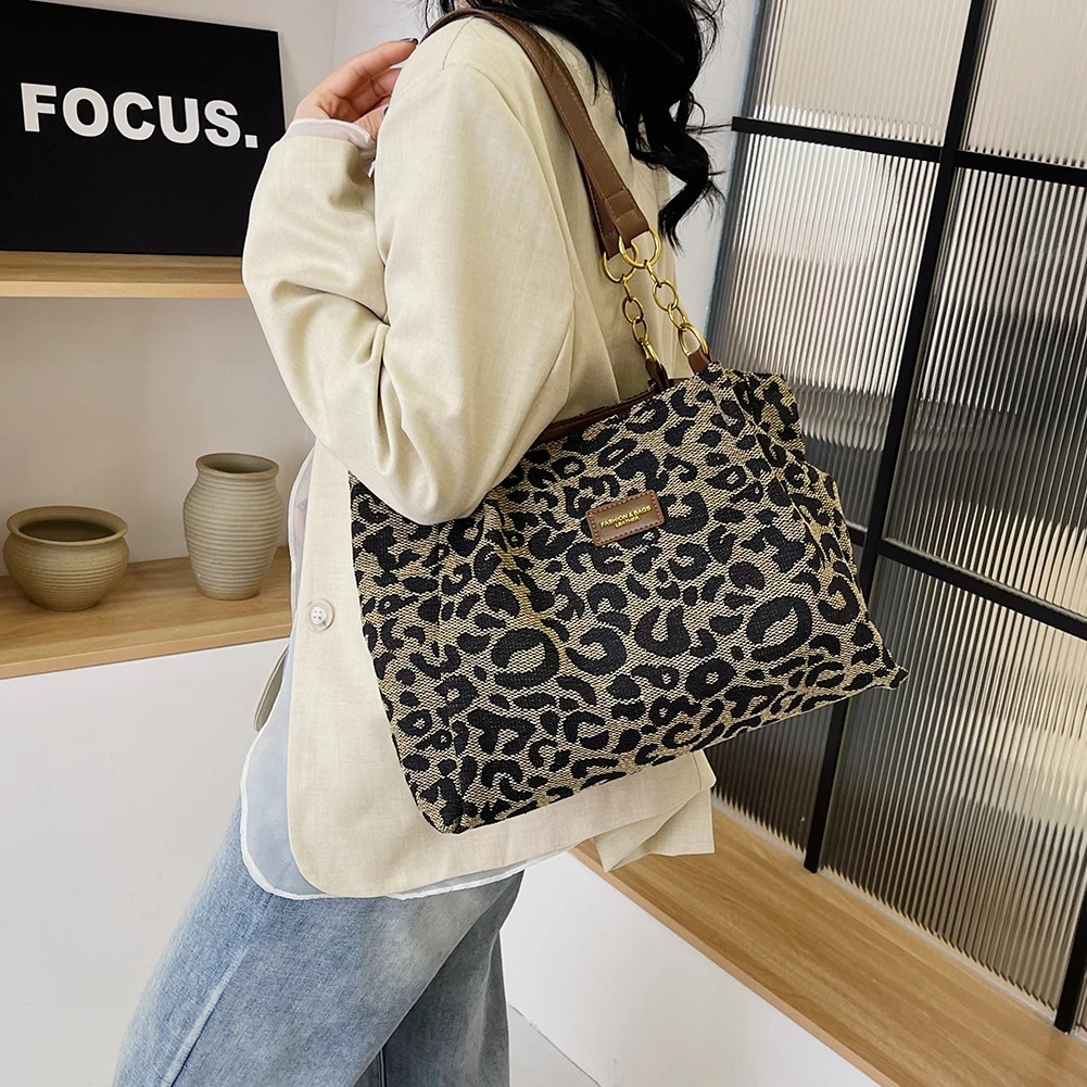 Leopard Print Tote Bag for Women Shoulder Bag Canvas Handbag Purse Multi-Pockets Bag Zipper Female Causal Shopping Bag 241118
