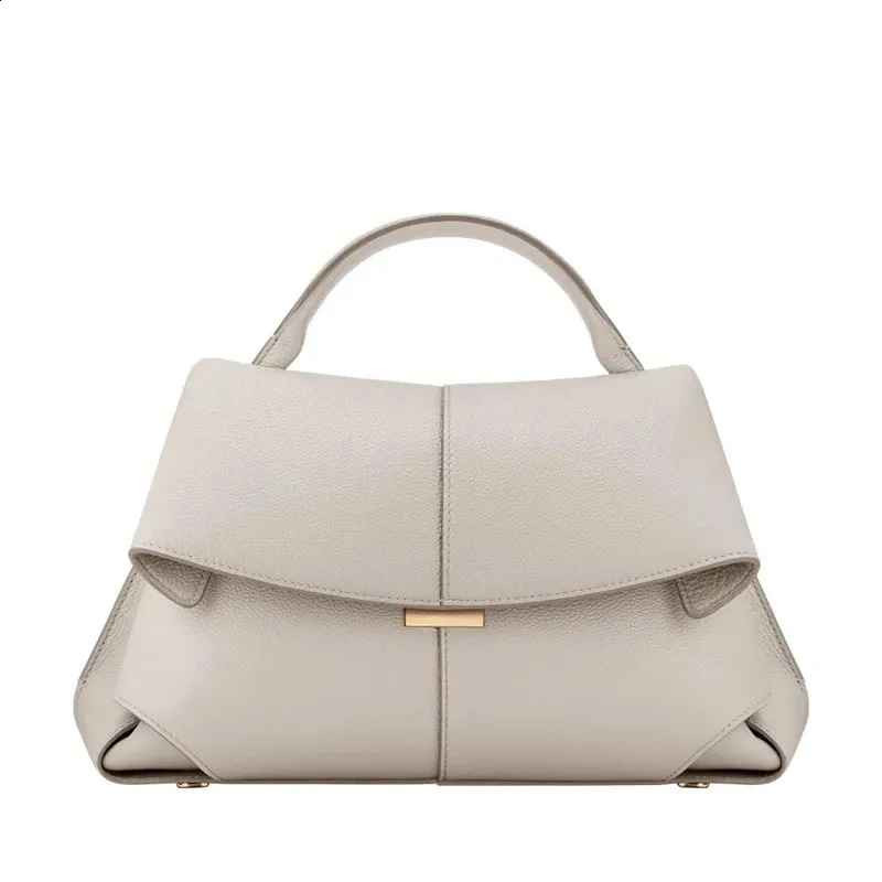 leather pleated single shoulder handbag po fashion French style PO bag womens series Large handbag capacity