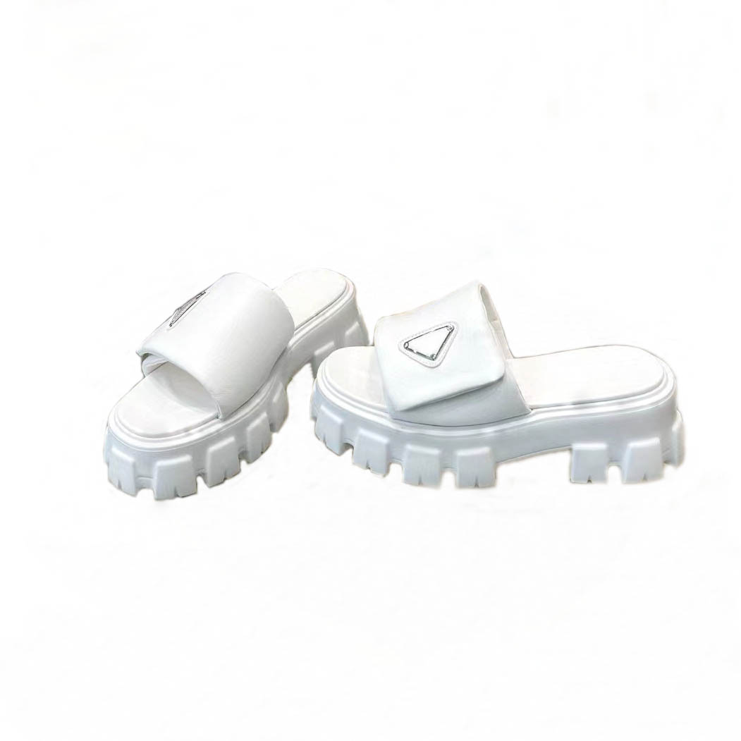 Designer Slippers luxury sandale Casual shoe sandale women triangle Sliders fashion sandal Raffias Straw weave platform shoes