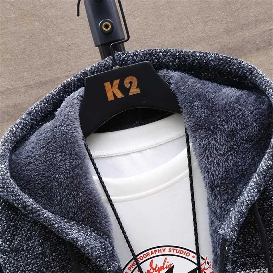Mens patch work winter warm sweater wool skydiving hooded cardigan mens clothing knitted jacket mens knitted thick slim fit jacket W241119