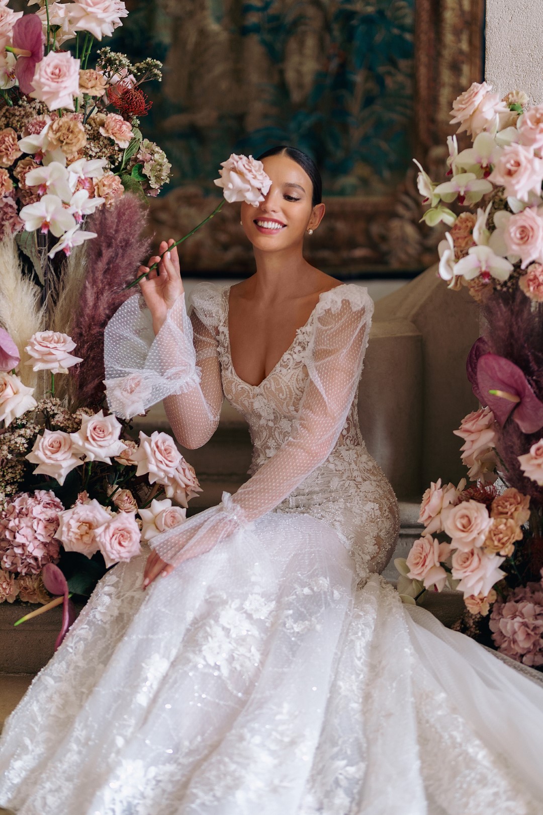 New Style Beading 3D Embroidery Lace V-Neck Mermaid Wedding Dress With Full Sleeves Backless Trumpet Bridal Gowns