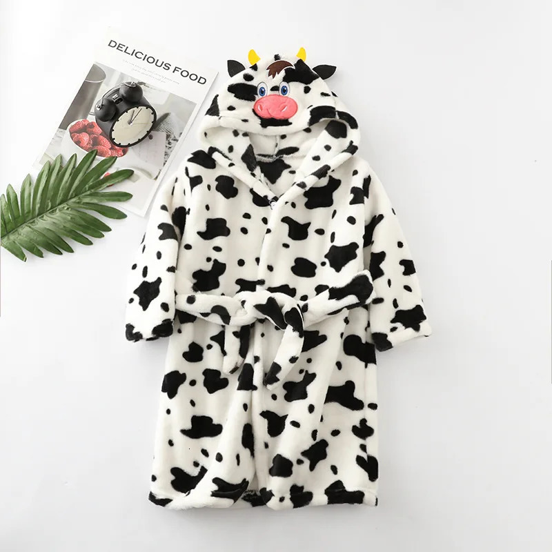 Autumn Winter Childrens Hooded Bathroom Baby Bath Towels Boy and Girl Cartoon Rabbit Panda Flannel Sleepwear Long Sleeve Towel Robe 241118