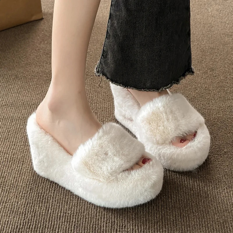 Autumn Winter Wedge Fluffy Slippers Woman Home Fur Slippers for Women Chunky Platform Slides Cozy Fuzzy Indoor Shoes 241118
