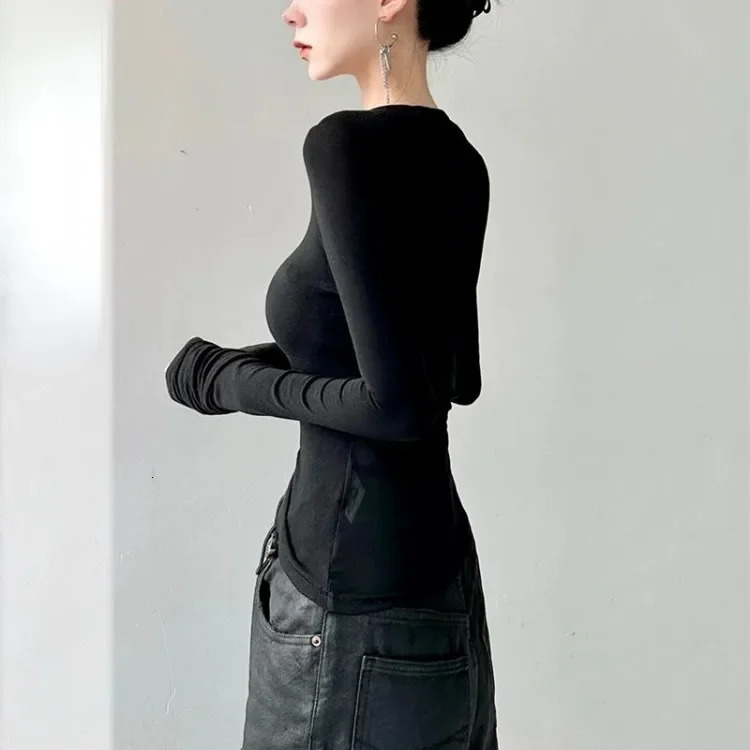 Black Retro Angel Print T-shirt for Women Autumn Fashion Slim Fit Tee Shirt Y2k E-Girl Long Sleeve Bottoming Tops Mujer 240409