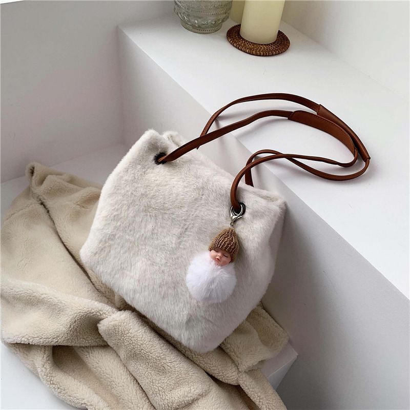 New autumn trend and winter women s single shoulder Korean version multifunctional crossbody bag leisure large capacity fashionable multi hair handbag