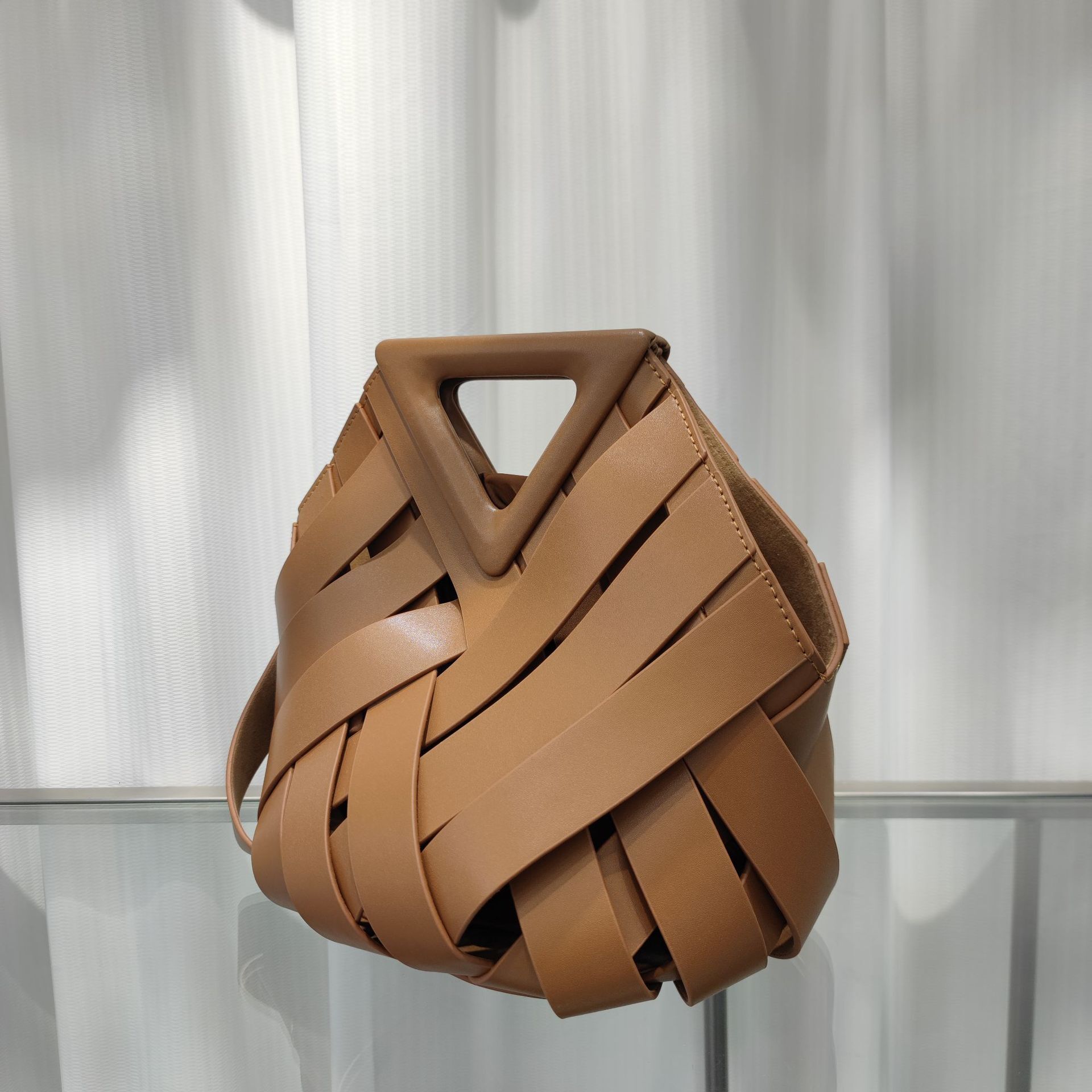 Women's Original Designer Hobo Knotted Bag Handbag Weave Big Hollow Out Shoulder Bags For Women Bolsos Patent Leather BagVoyage