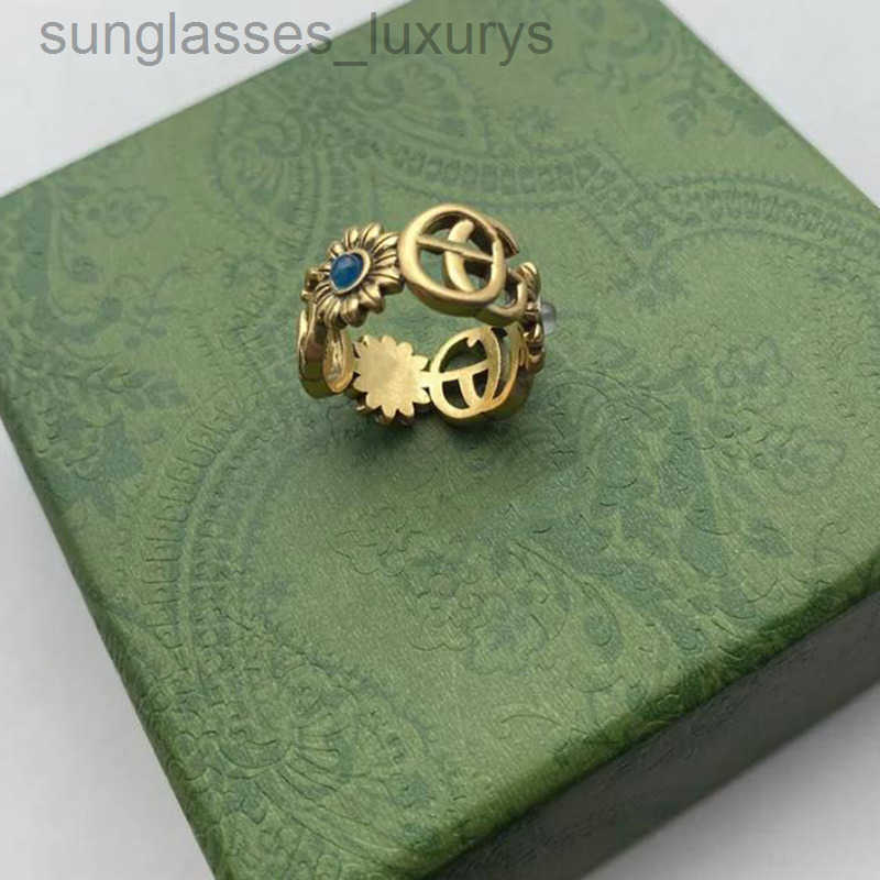 Jewelrys Designer Ring Golden Flower Pattern Love Rings Blue Diamond Fashion Womens Jewelry Men Shining G Letter with Box