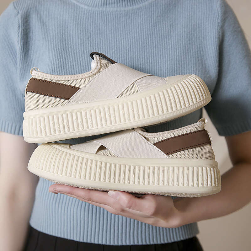 2025 foreign style board new set foot round head fashion casual breathable rubber non-slip Korean women's shoes