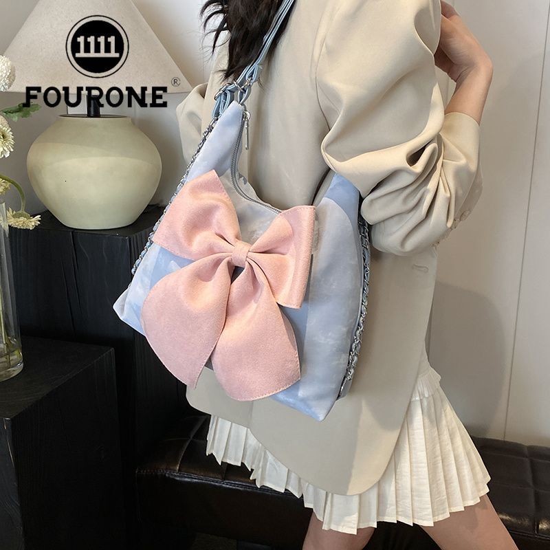 FOUR ONE Women trend s Mini Chain Material High Quality Small and Large Capacity New Single leisure Shoulder Crossbody Bag Designer Bag