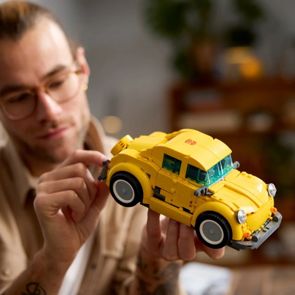 950Pcs Yellow Robot Truck Car Toys Building Blocks 10338 Transformationed Deformation Gift For Children 241118