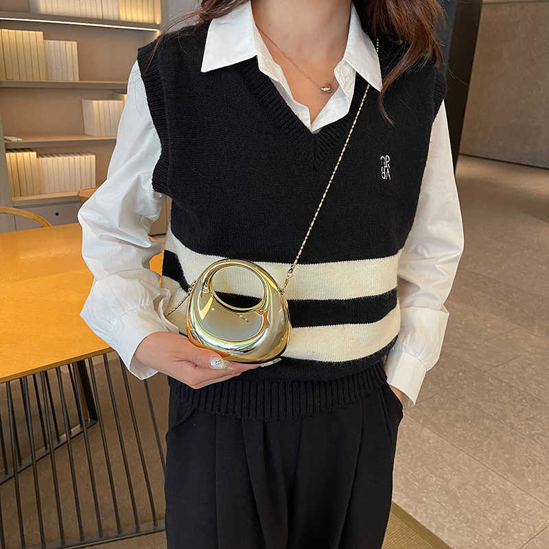 Compact Acrylic Women's Handbag 24 Autumn New Fashionable and Versatile Bright Face Single Shoulder Crossbody Bag