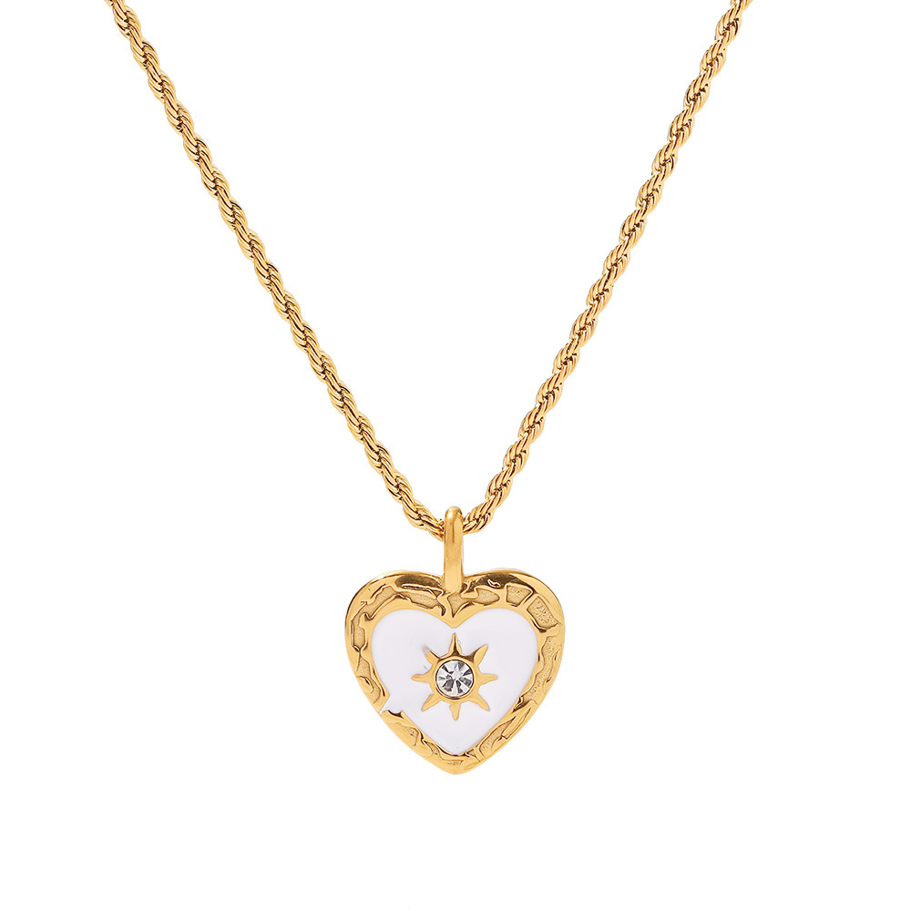 Designer Summer Vintage Fried Dough Twists Chain Heart Shaped Zircon Pendant Necklace for Women Stainless Steel 18k Gold Plated Fashion Party Wedding 
