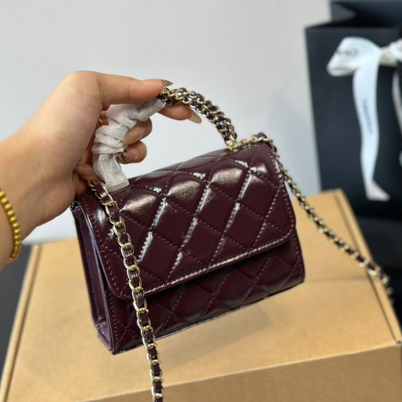 Mini Luxury Handbag 12cm Makeup Purse Designer Womens Shoulder Bag Caisson Soy Sauce Wax Gold Hardware Metal Braided Luxury Handle Luxury Handbag Crossbody Sacoche