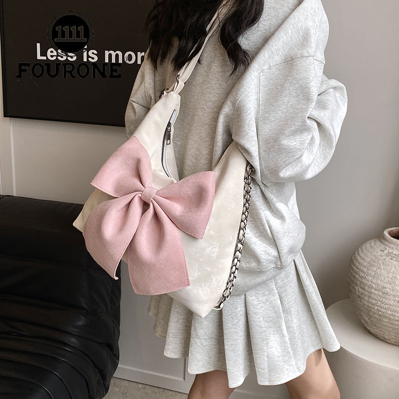 FOUR ONE Women trend s Mini Chain Material High Quality Small and Large Capacity New Single leisure Shoulder Crossbody Bag Designer Bag