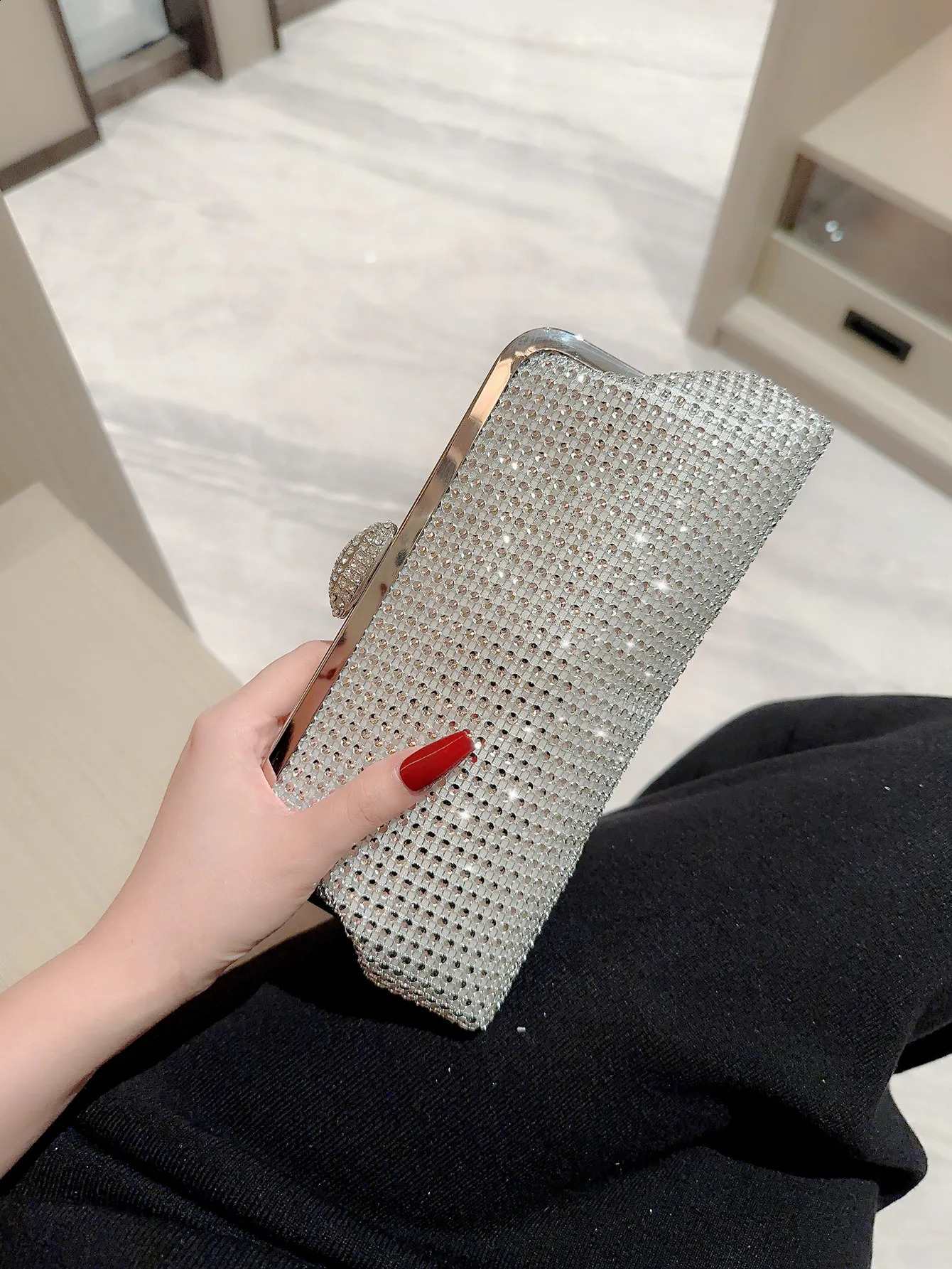 Womens Fashion Shiny Evening Bag Clutch Party Prom Dress Chain 241115