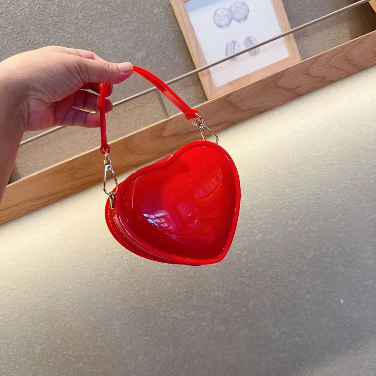 New Korean version Little Fairy Peach Heart Jelly Bag Fashion PVC Cute Style Mini Personalized Love Bag ins