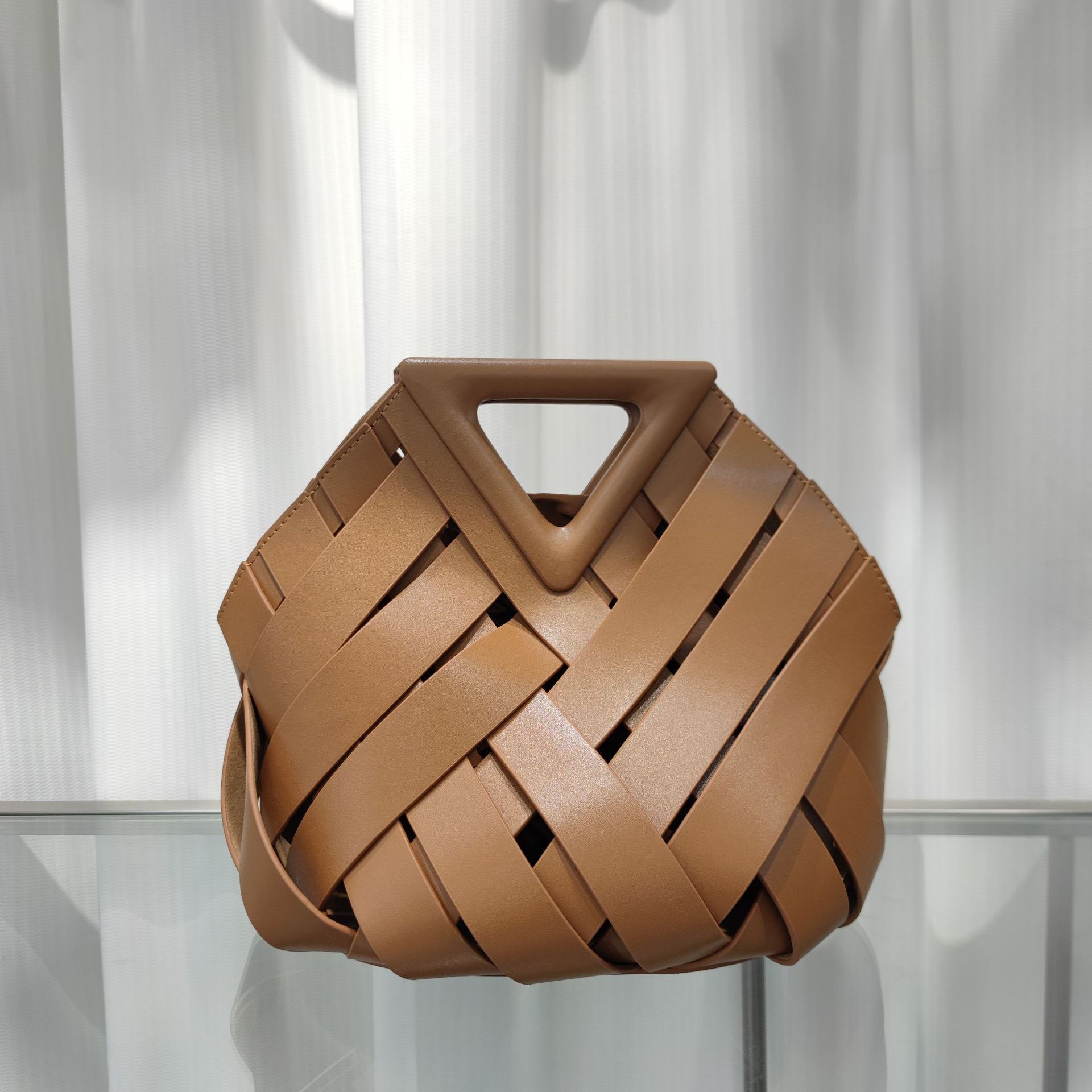 Women's Original Designer Hobo Knotted Bag Handbag Weave Big Hollow Out Shoulder Bags For Women Bolsos Patent Leather BagVoyage