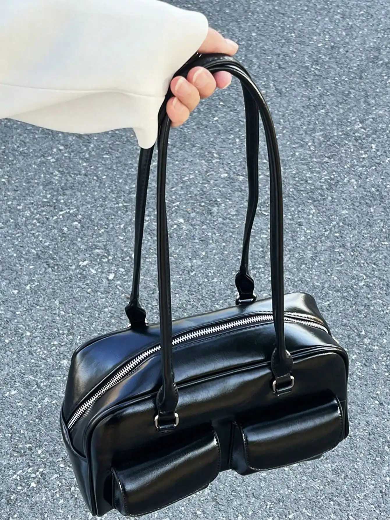 New Fiat and Versatile High end Texture Unique Soft Leather Bag Large Capacity Handheld Horizontal Bag Y250318
