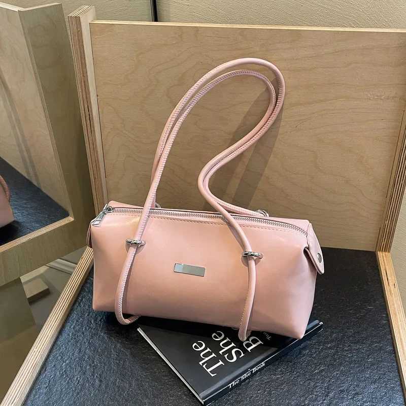 Elegant Women Solid Color Leather Shoulder Bag Fashion Zipper Small Handbags Luxury Designer Retro Ladies Underarm Shopping Bags Y250319
