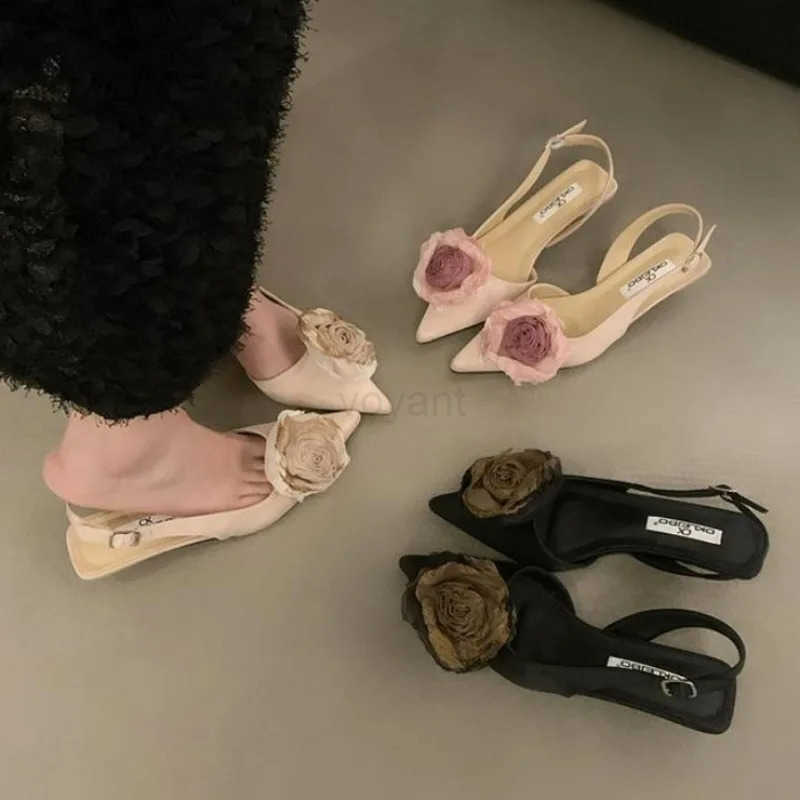 New Flower Designer Sandals Wen Elegant Satin Me Shoes Summer Pointed Toe Pumps Low Heel Flowers Slingback Sandals Fem Z250304