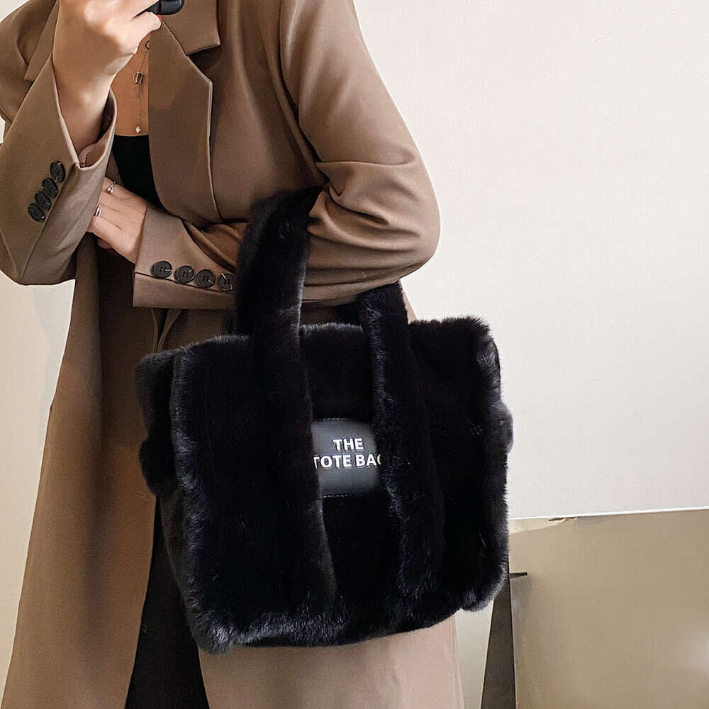 Winter Faux Fur Plush Tote Women's Letter Designer Large Capacity Handbag Shoulder Bag Purses Female Satchel Bags Bolsas
