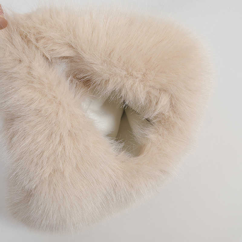Autumn and winter new fur bag imitates fox fur handbag with a high-end feel, with a hundred handles and a large capacity hand-held plush bag 241120