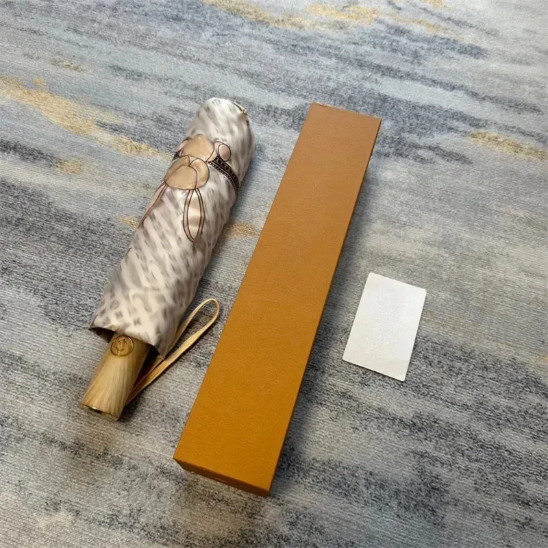 Luxury Designer Umbrellas L Classic and distinctive rabbit print automatic sunshade umbrella folding umbrella