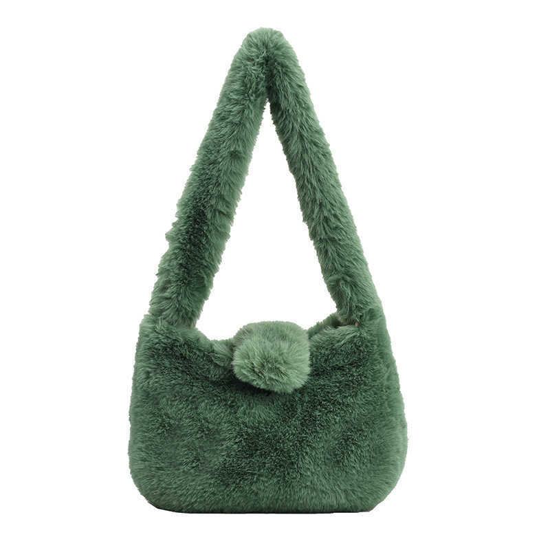 Short plush one shoulder underarm bag for women, 2023 autumn and winter new style, stylish and versatile handbag, fashionable plush tote bag 241120