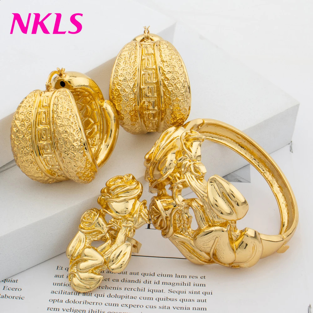 Dubai Women Bangles Earrings Rings Set High Quality Classic Gold Color Jewelry Sets Fashion Bridal Jewelry Wedding Party 241119